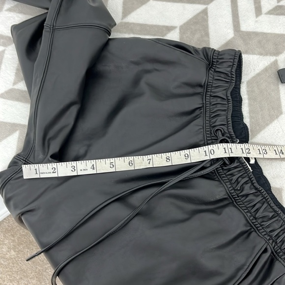 Abercrombie & Fitch Vegan Leather Black Jogger size Small - Picture 9 of 10